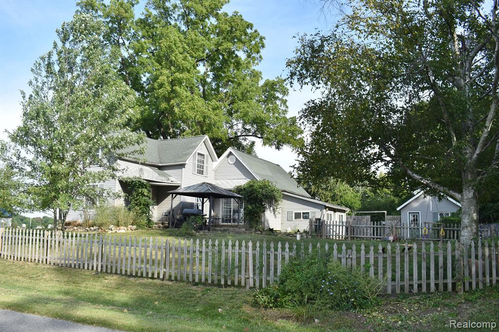 5059 Bell Oak Road, Webberville, MI 48892 — Photo 12