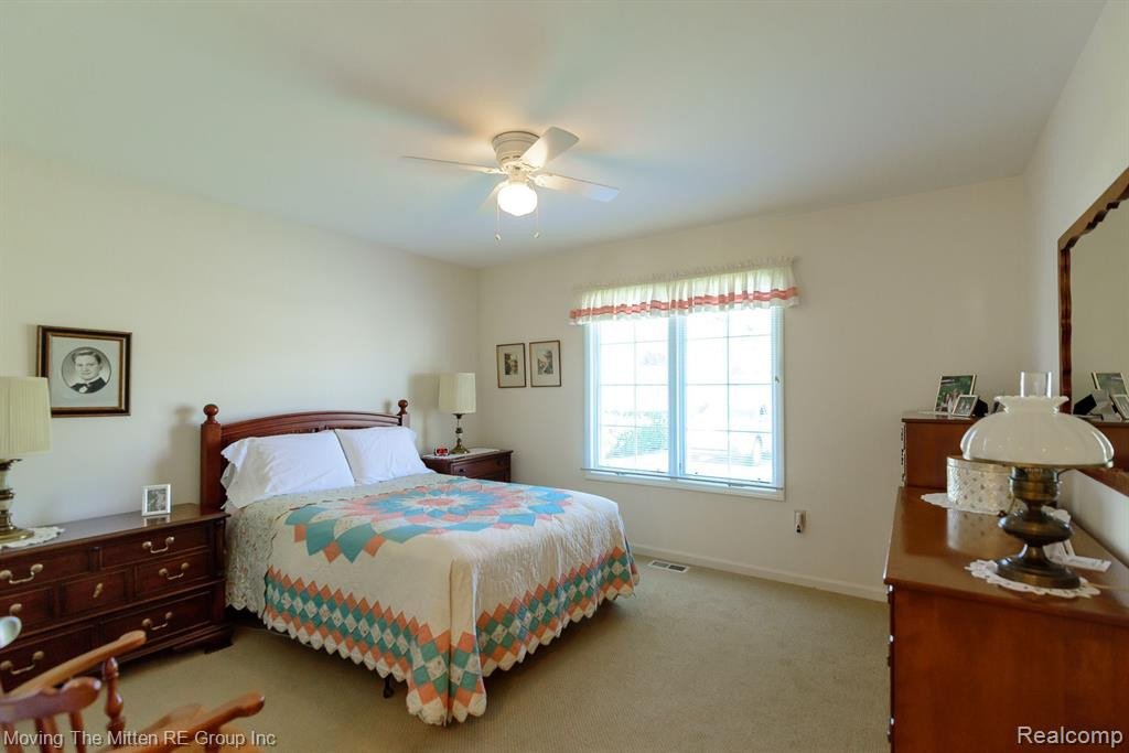 527 LANCASTER Court, Saline, MI 48176 — Photo 8