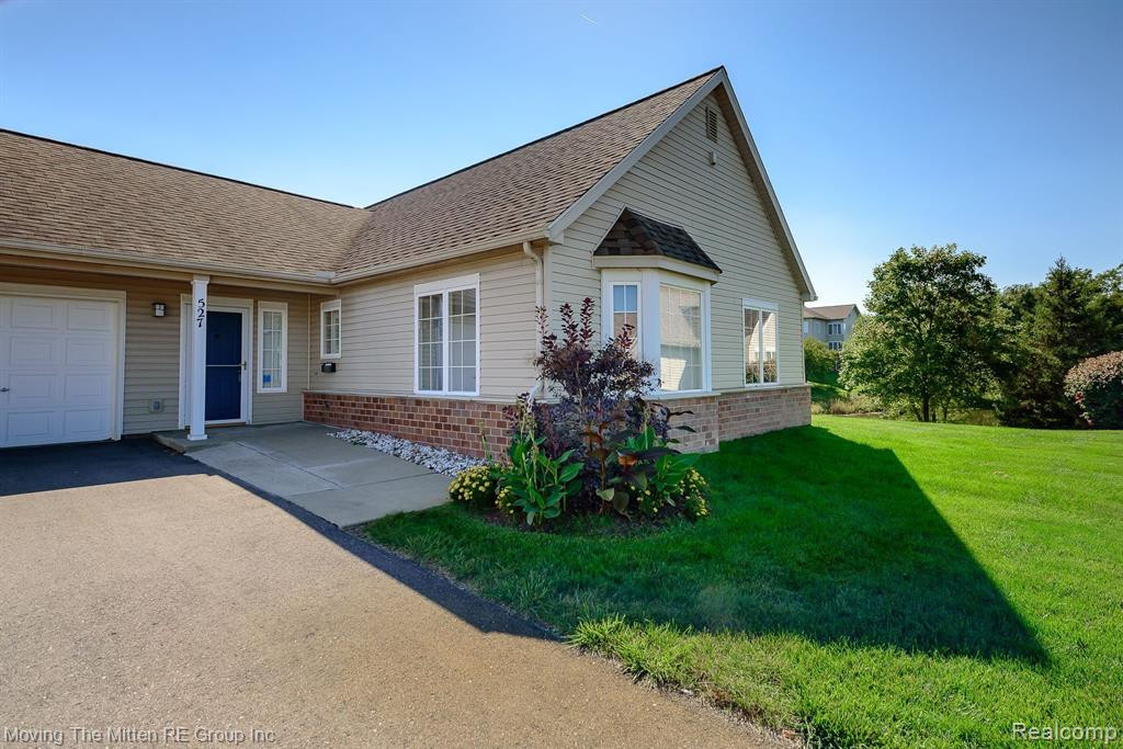 527 LANCASTER Court, Saline, MI 48176 — Photo 14