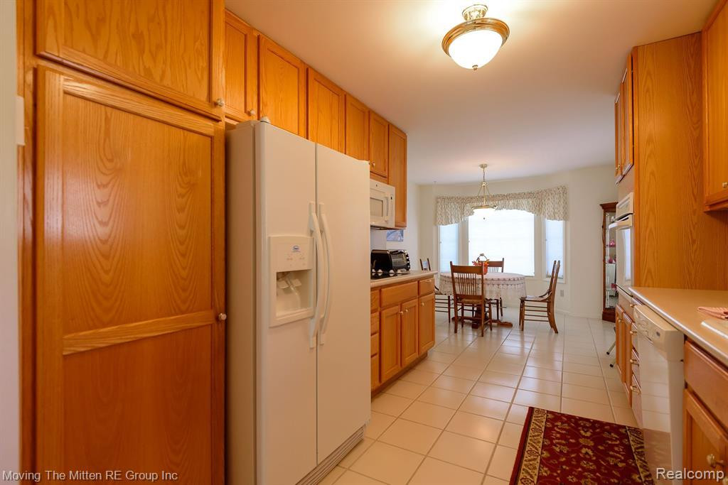 527 LANCASTER Court, Saline, MI 48176 — Photo 21