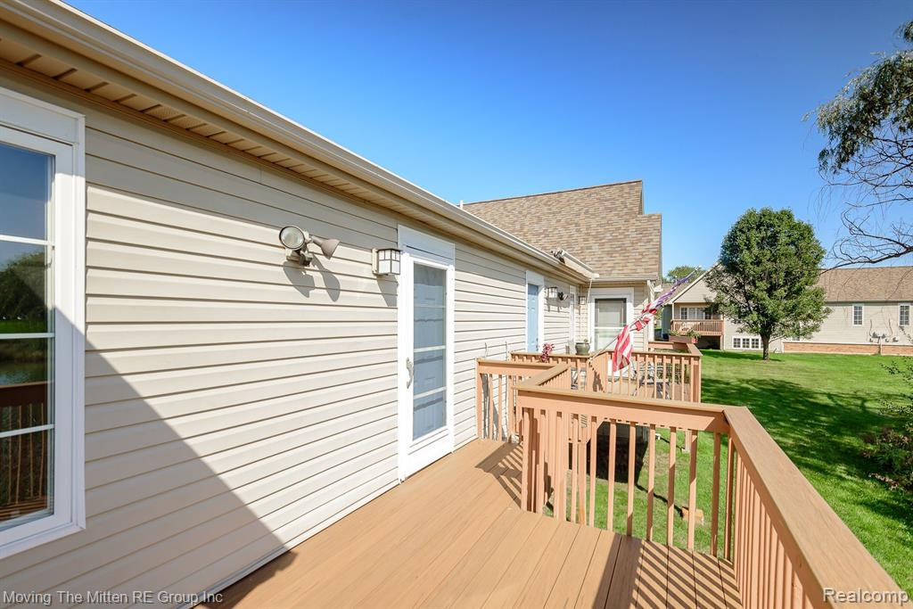 527 LANCASTER Court, Saline, MI 48176 — Photo 40