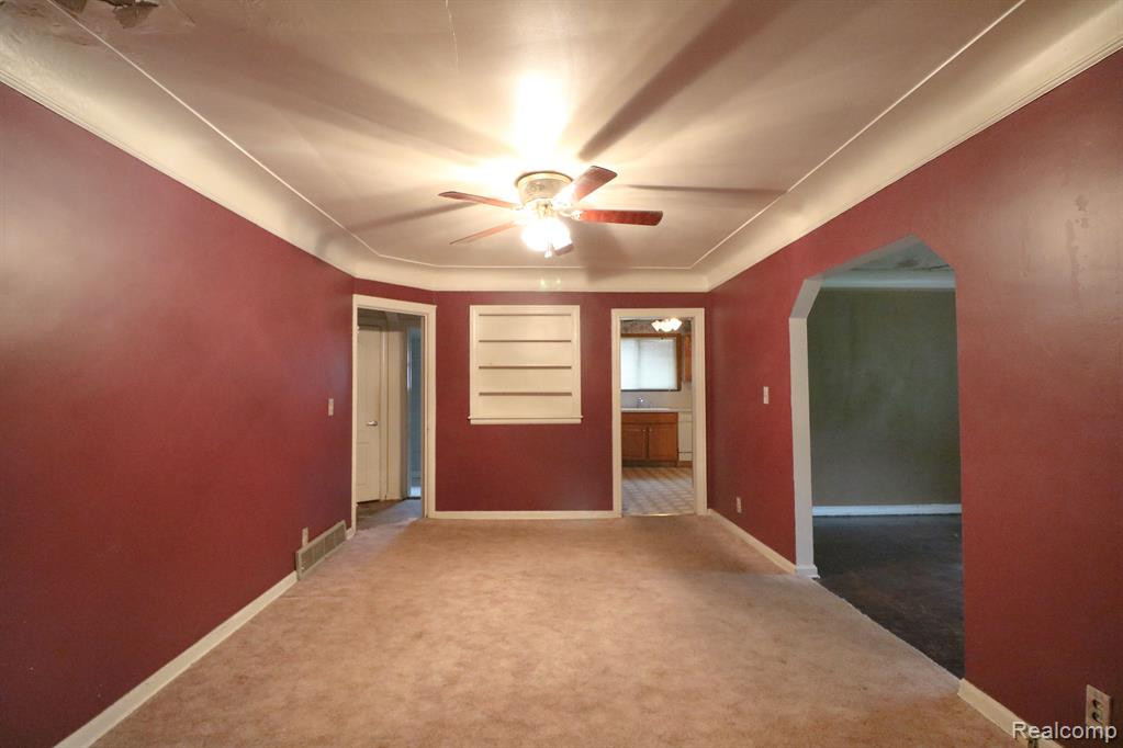 6180 HEREFORD Street, Detroit, MI 48224 — Photo 14