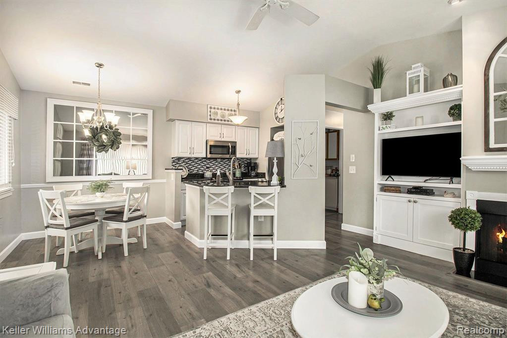 370 Spring Brooke Drive, Brighton, MI 48116 — Photo 5
