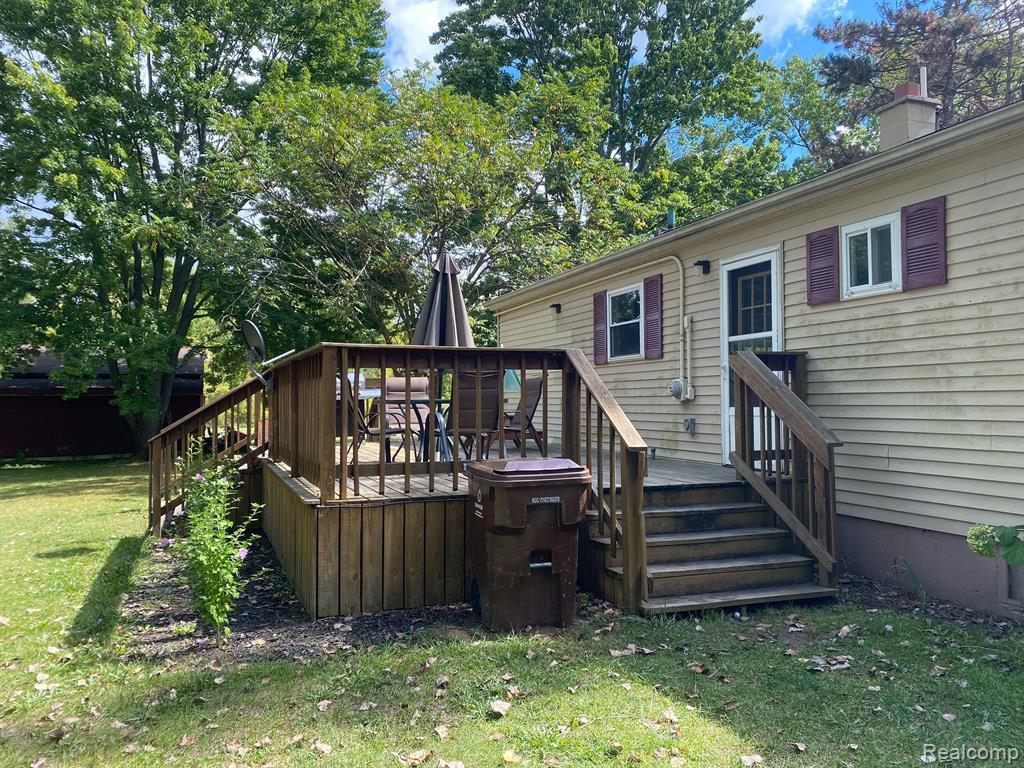 511 E TYRRELL Road, Morrice, MI 48857 — Photo 6