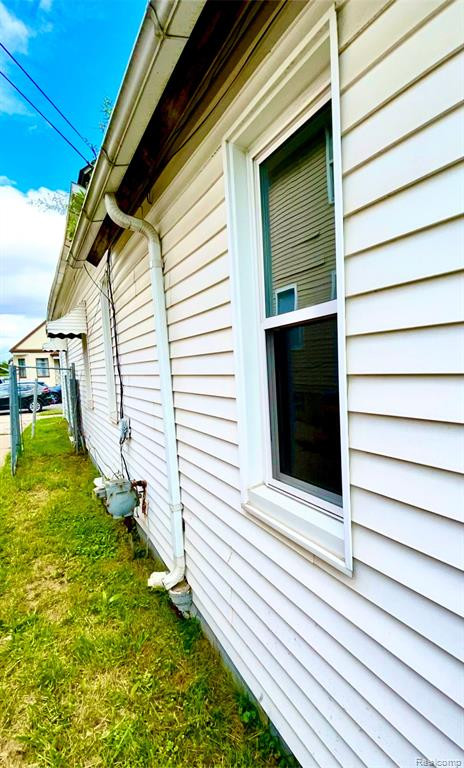 3053 TILLMAN Street, Detroit, MI 48216 — Photo 2
