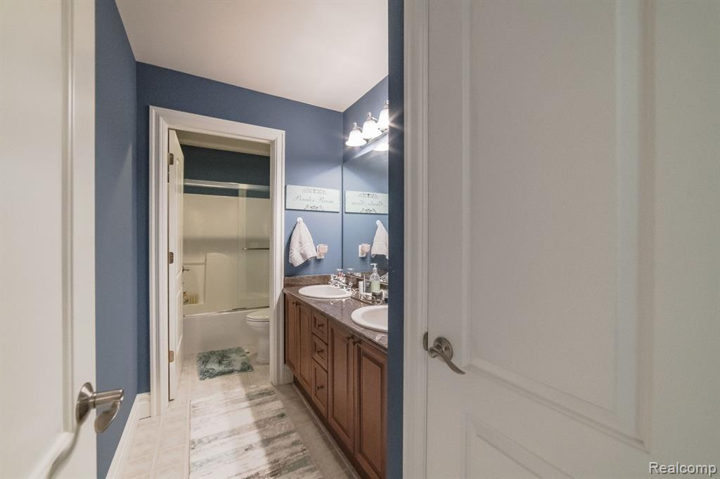 206 N MAIN Street, Clarkston, MI — Photo 32