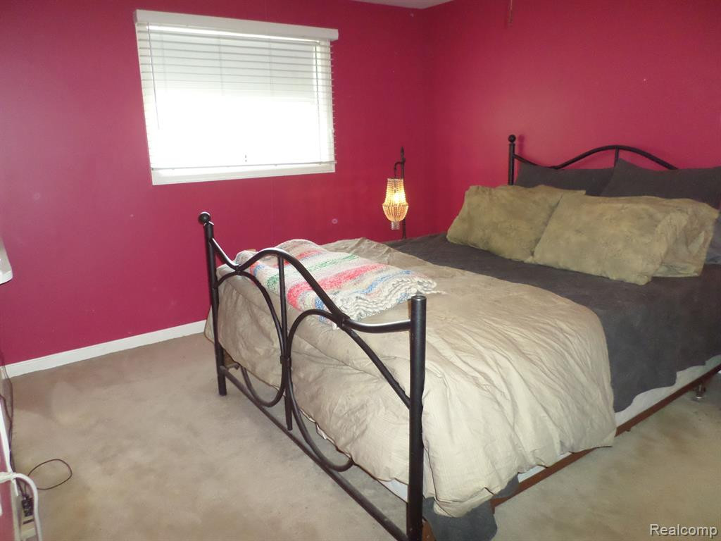 3989 ROYAL Avenue, Berkley, MI 48072 — Photo 7