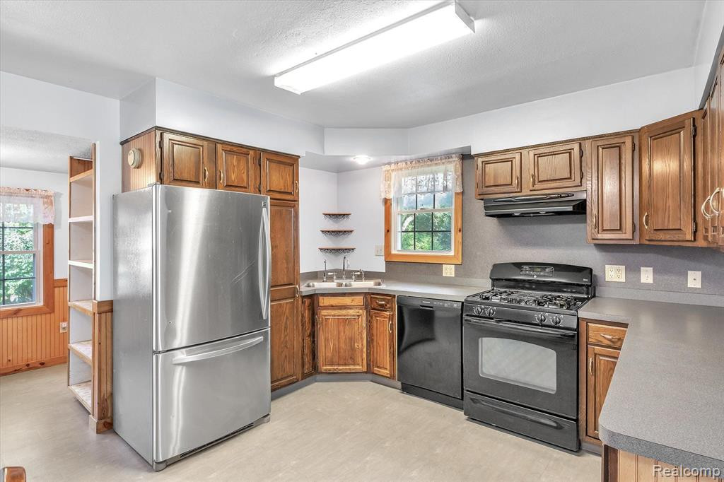 3310 MERIDIAN Road, Leslie, MI 49251 — Photo 13
