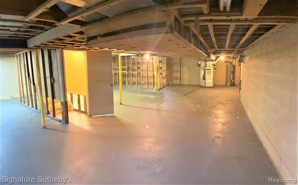 6207 Nicholas Drive, West Bloomfield, MI — Photo 22