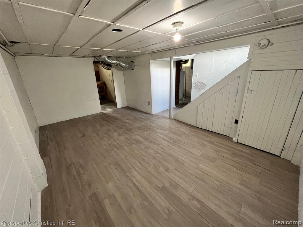 4121 LINWOOD Avenue, Royal Oak, MI 48073 — Photo 17