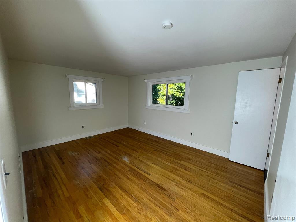 3677 MIDDLETON Drive, Ann Arbor, MI 48105 — Photo 21
