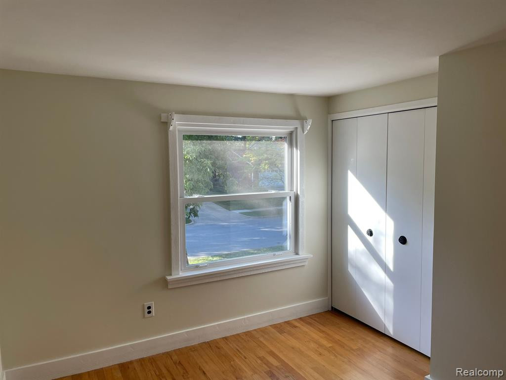 3677 MIDDLETON Drive, Ann Arbor, MI 48105 — Photo 26