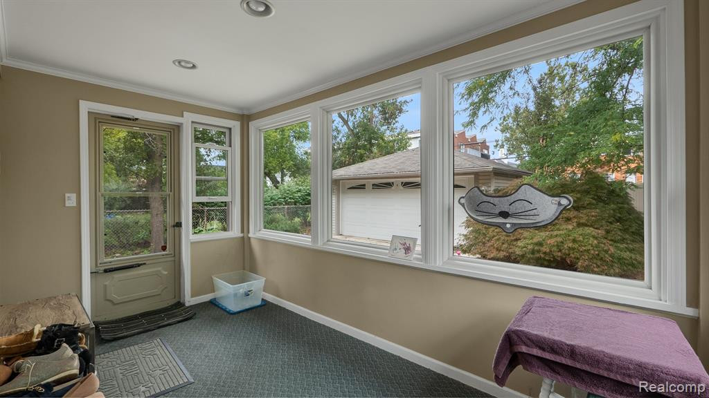 4126 BERKSHIRE Road, Royal Oak, MI 48073 — Photo 16