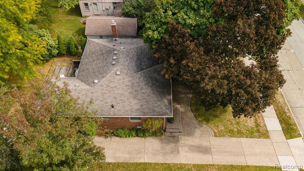 4126 BERKSHIRE Road, Royal Oak, MI 48073 — Photo 29