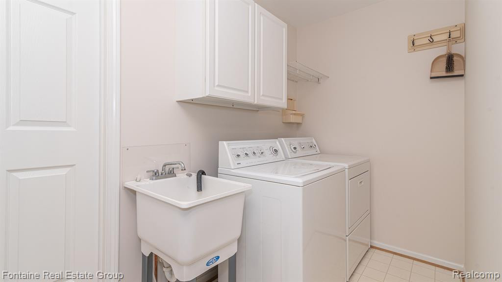 3109 AILSA CRAIG Drive, Ann Arbor, MI 48108 — Photo 19