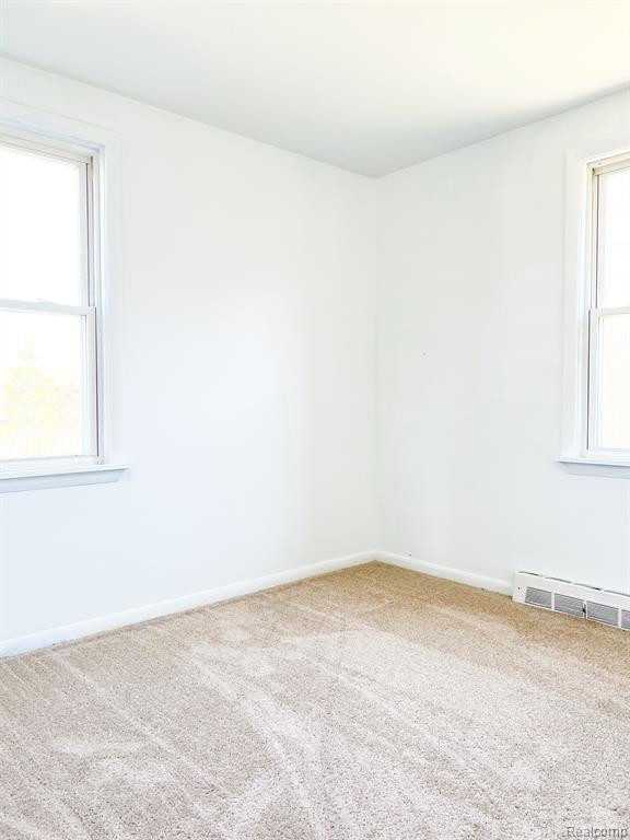 144 W ELIZABETH Street, Lake Orion, MI 48362 — Photo 13