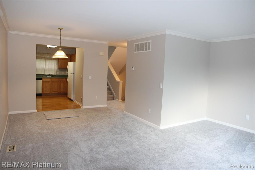 3128 PROMENADE Circle, Ann Arbor, MI 48108 — Photo 8