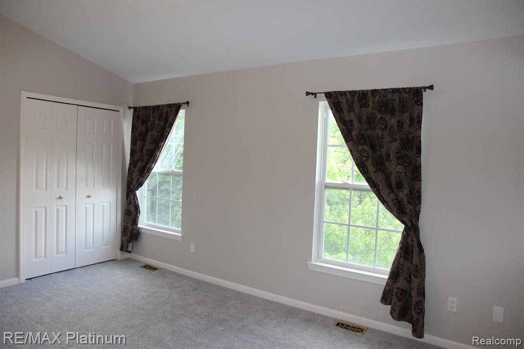3128 PROMENADE Circle, Ann Arbor, MI 48108 — Photo 12