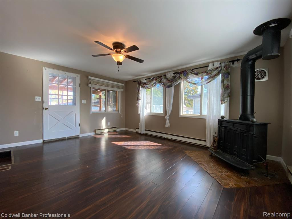 8774 SHANNON Drive, Sterling Heights, MI 48314 — Photo 13