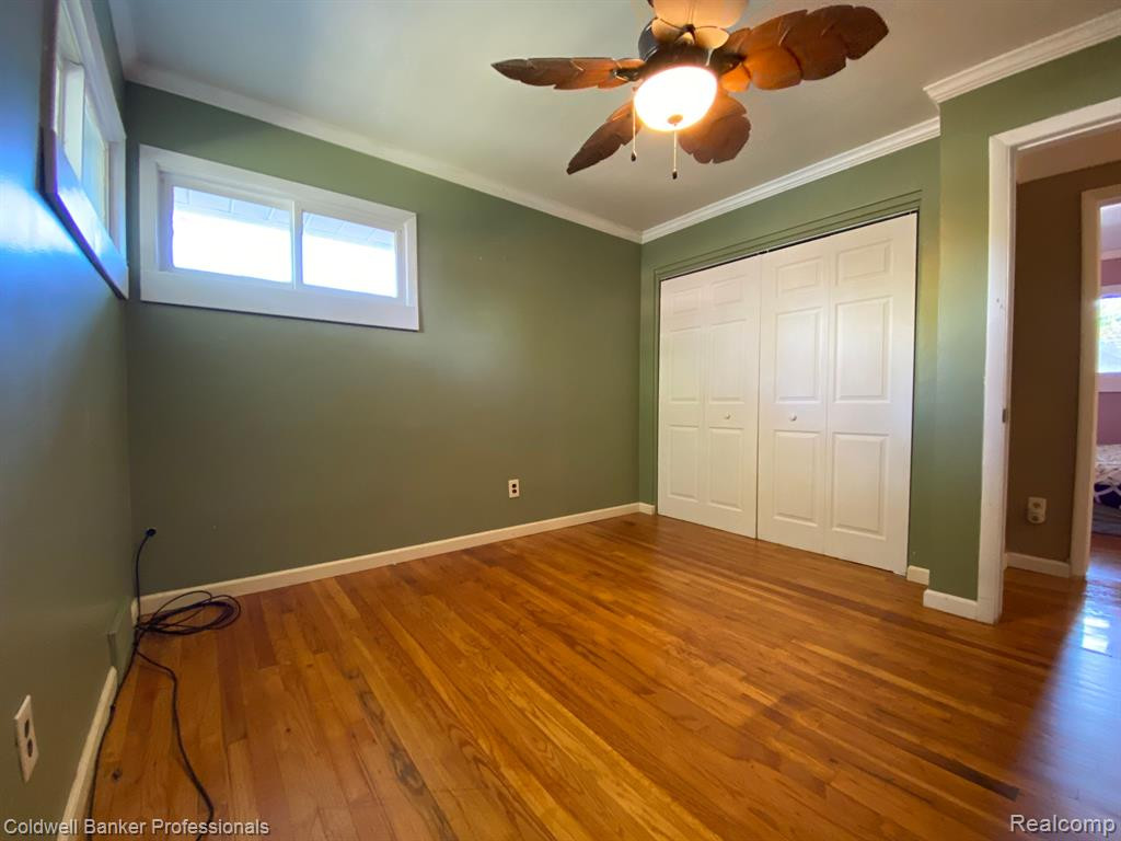 8774 SHANNON Drive, Sterling Heights, MI 48314 — Photo 20