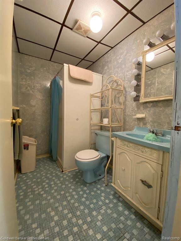 8774 SHANNON Drive, Sterling Heights, MI 48314 — Photo 40
