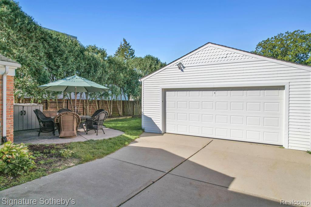 395 Greenwood Street, Birmingham, MI 48009 — Photo 3