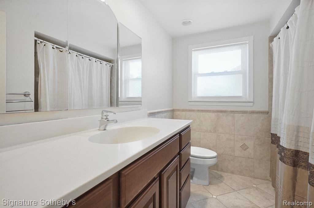395 Greenwood Street, Birmingham, MI 48009 — Photo 21
