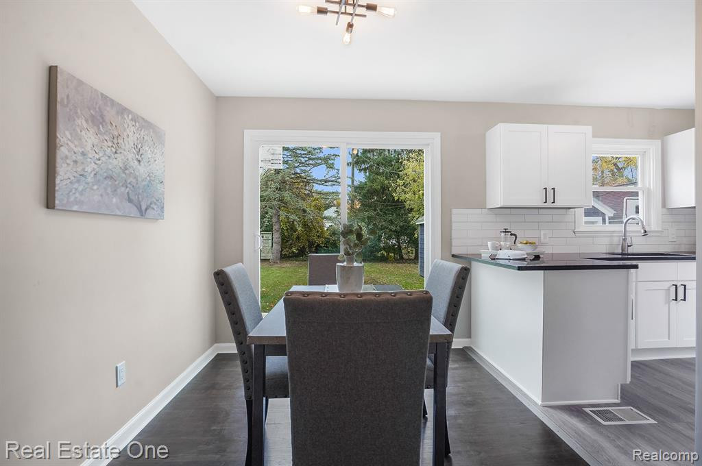 1209 HUTCHINS Avenue, Ann Arbor, MI 48103 — Photo 4