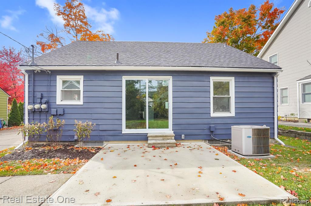 1209 HUTCHINS Avenue, Ann Arbor, MI 48103 — Photo 16