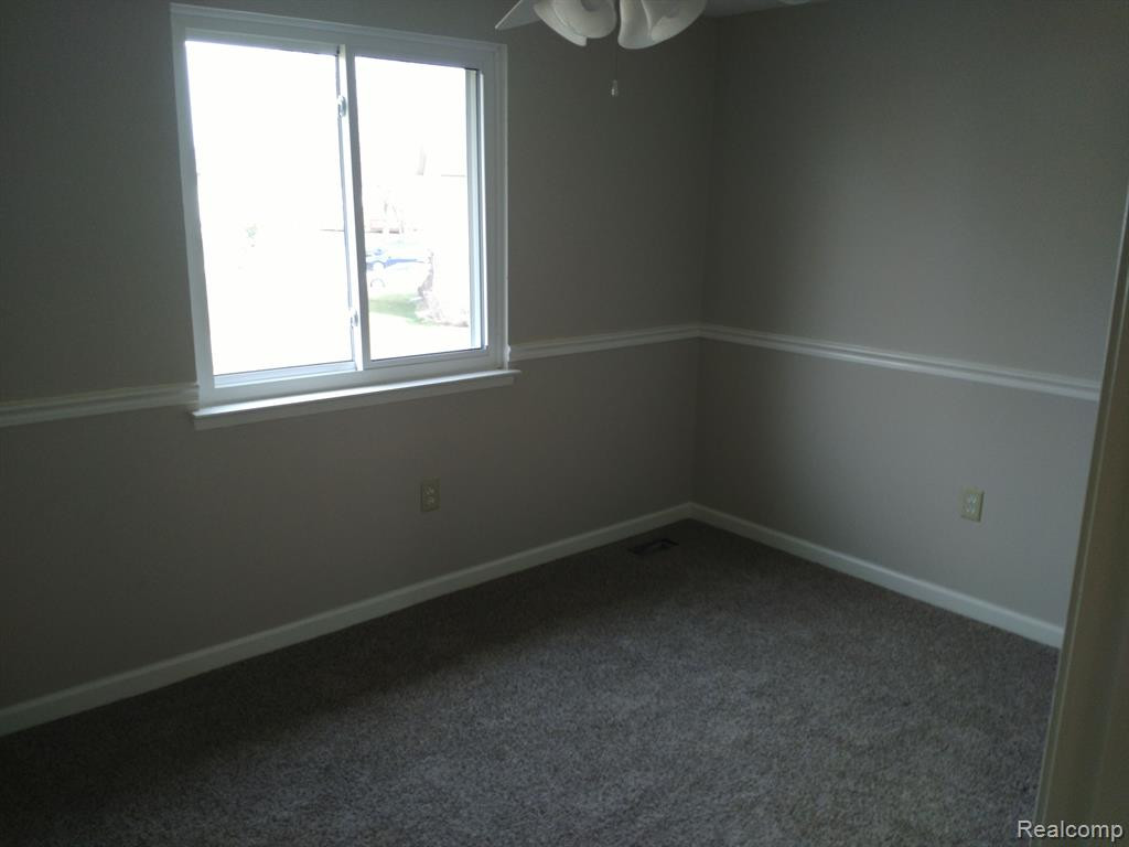 44575 SAVERY Drive, Canton, MI 48187 — Photo 20