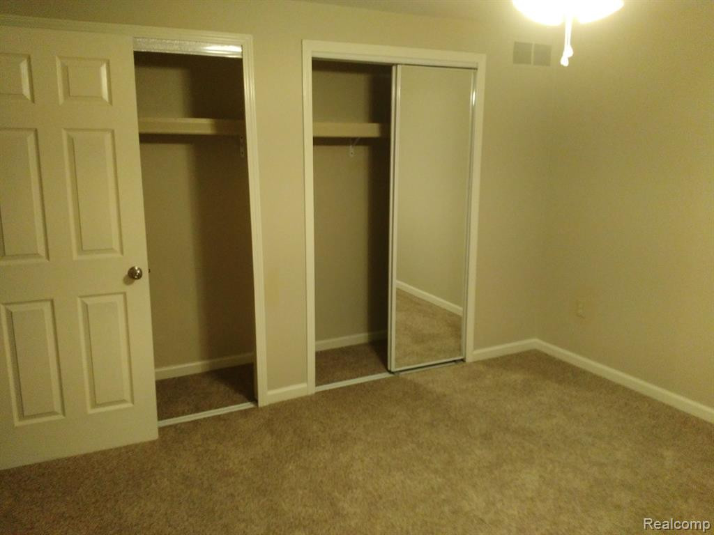 44575 SAVERY Drive, Canton, MI 48187 — Photo 25