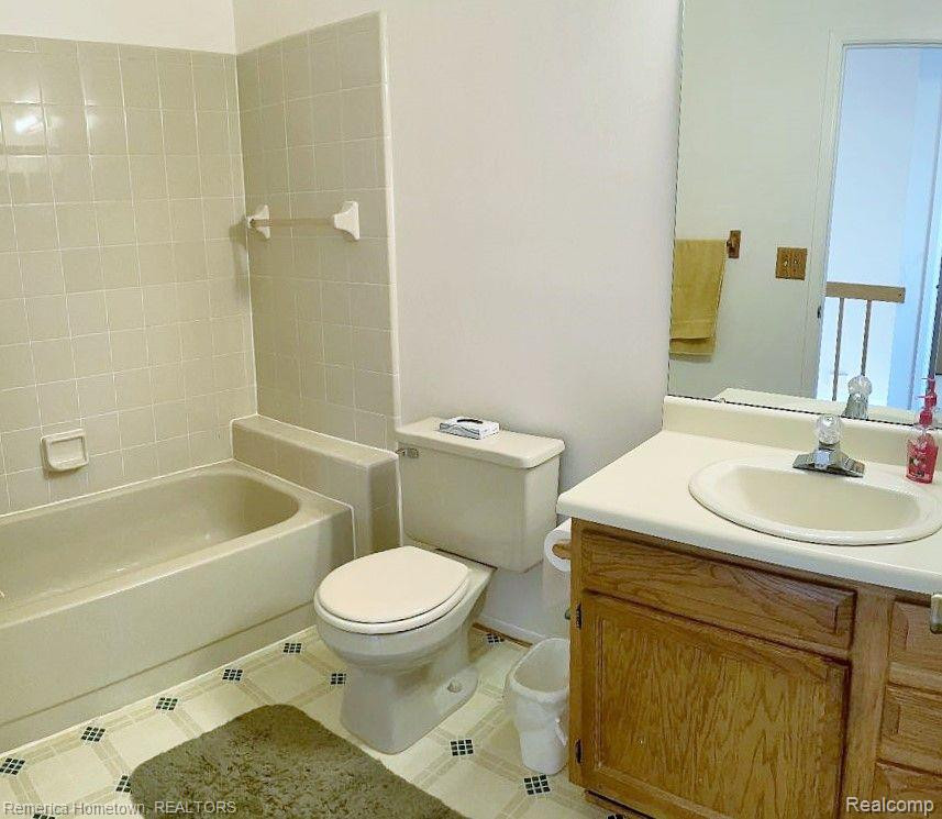 41350 SOUTHWIND Drive, Canton, MI 48188 — Photo 7