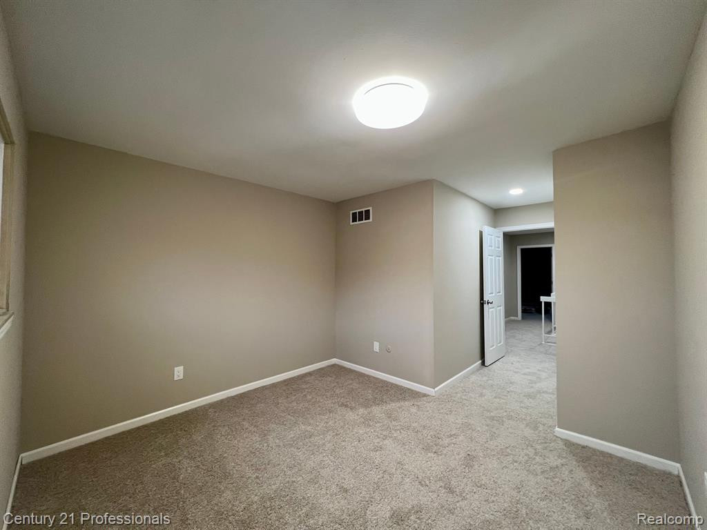 7231 N MORTON TAYLOR Road, Canton, MI 48187 — Photo 26