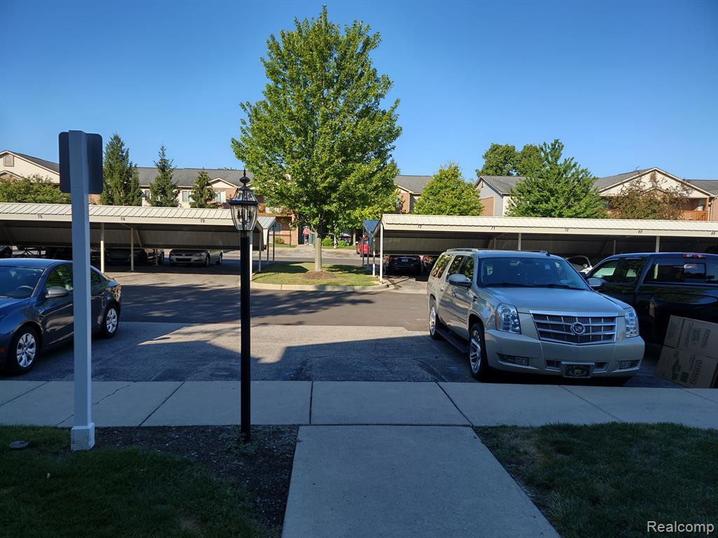 2504 EAGLES Circle, 2, Ypsilanti, MI 48197 — Photo 2