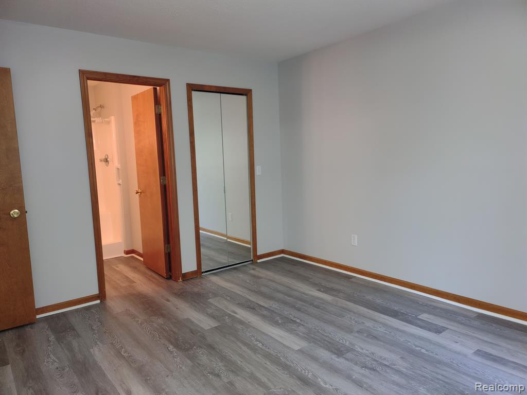 2504 EAGLES Circle, 2, Ypsilanti, MI 48197 — Photo 13