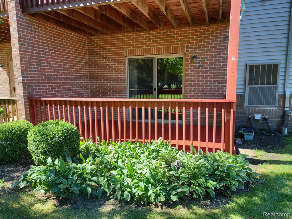 2504 EAGLES Circle, 2, Ypsilanti, MI 48197 — Photo 20