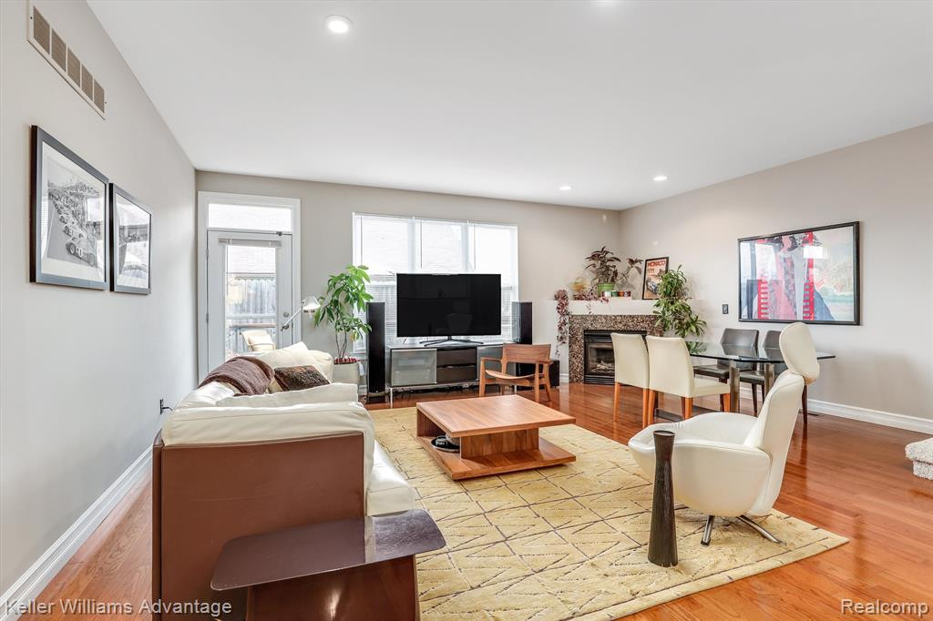 3017 ASPEN Lane, Ann Arbor, MI 48108 — Photo 3