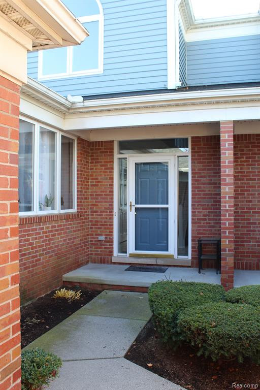 235 WINDWARD, Detroit, MI 48207