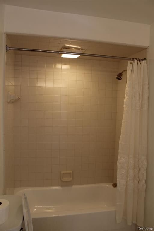 235 WINDWARD, Detroit, MI 48207 — Photo 19