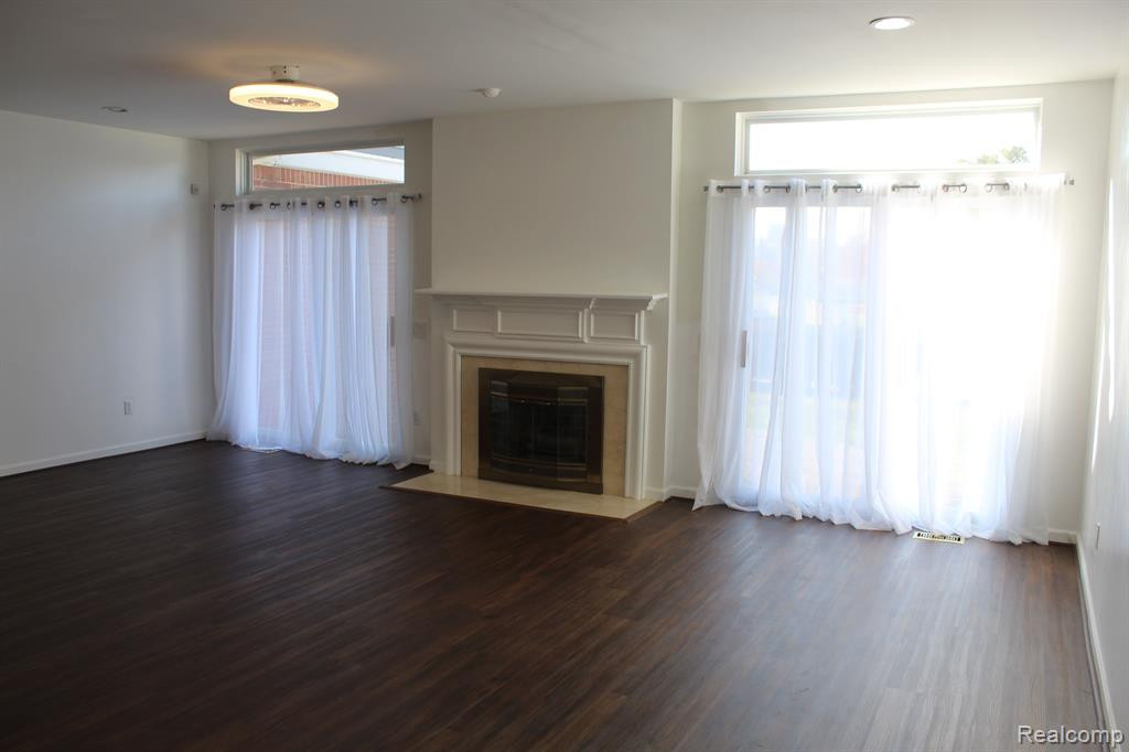 235 WINDWARD, Detroit, MI 48207 — Photo 36