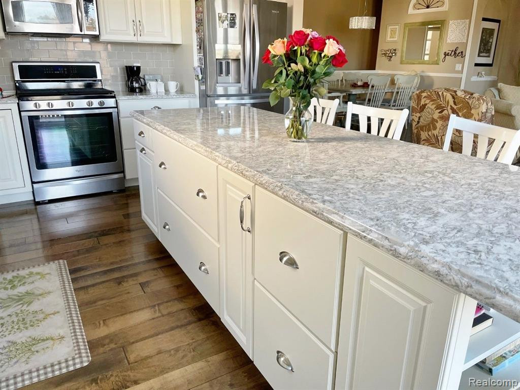653 ZION Court, Howell, MI 48843 — Photo 14