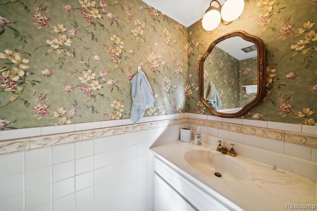 1852 TORQUAY Avenue, #181, Royal Oak, MI 48073 — Photo 9