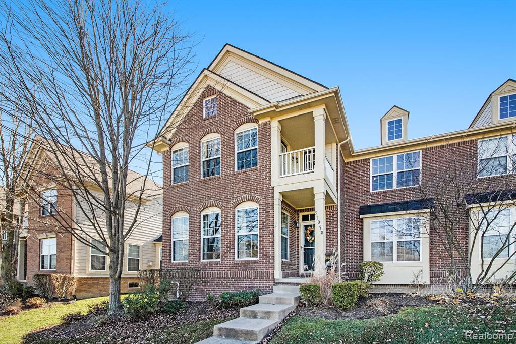 51098 Sleepy Hollow Lane, Canton, MI 48188 — Photo 2