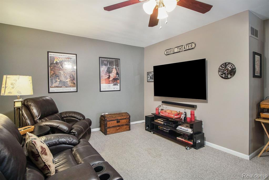 51098 Sleepy Hollow Lane, Canton, MI 48188 — Photo 20