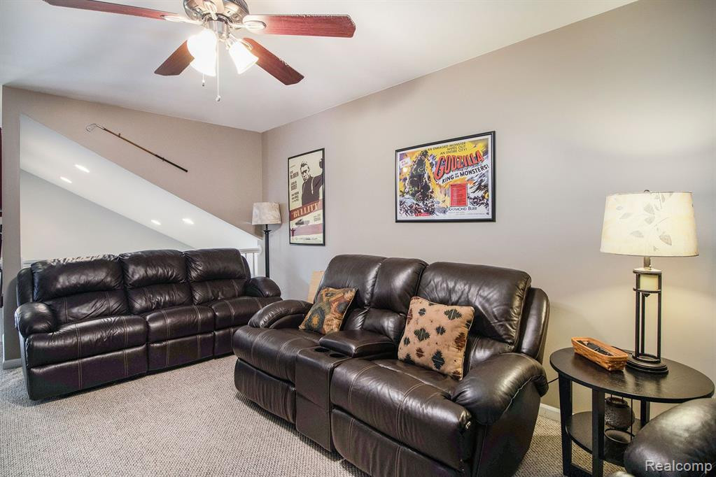 51098 Sleepy Hollow Lane, Canton, MI 48188 — Photo 21