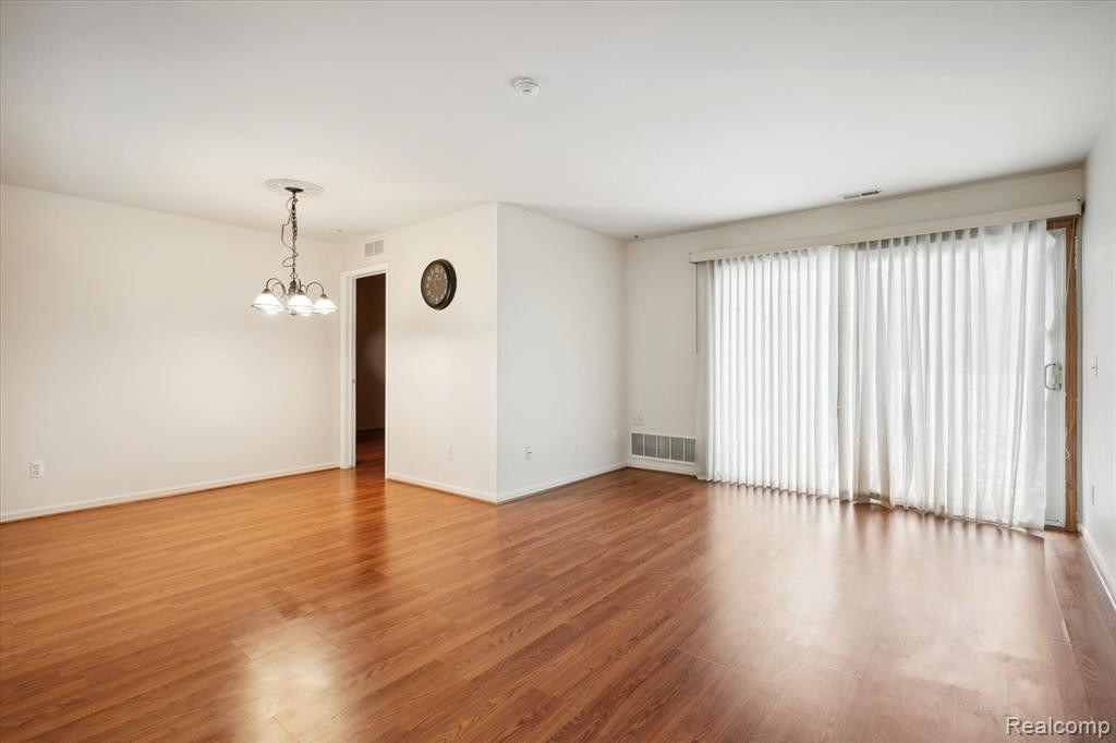 42739 LILLEY POINTE Drive, Canton, MI 48187 — Photo 6
