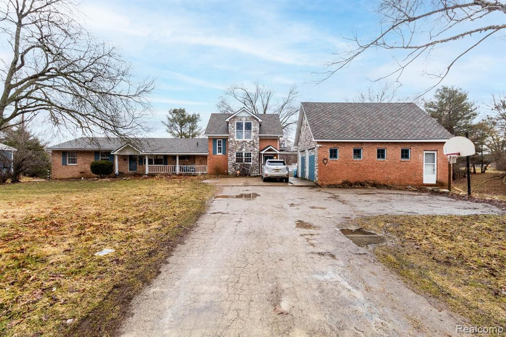 3211 HAAB Road, Ann Arbor, MI 48103 — Photo 2