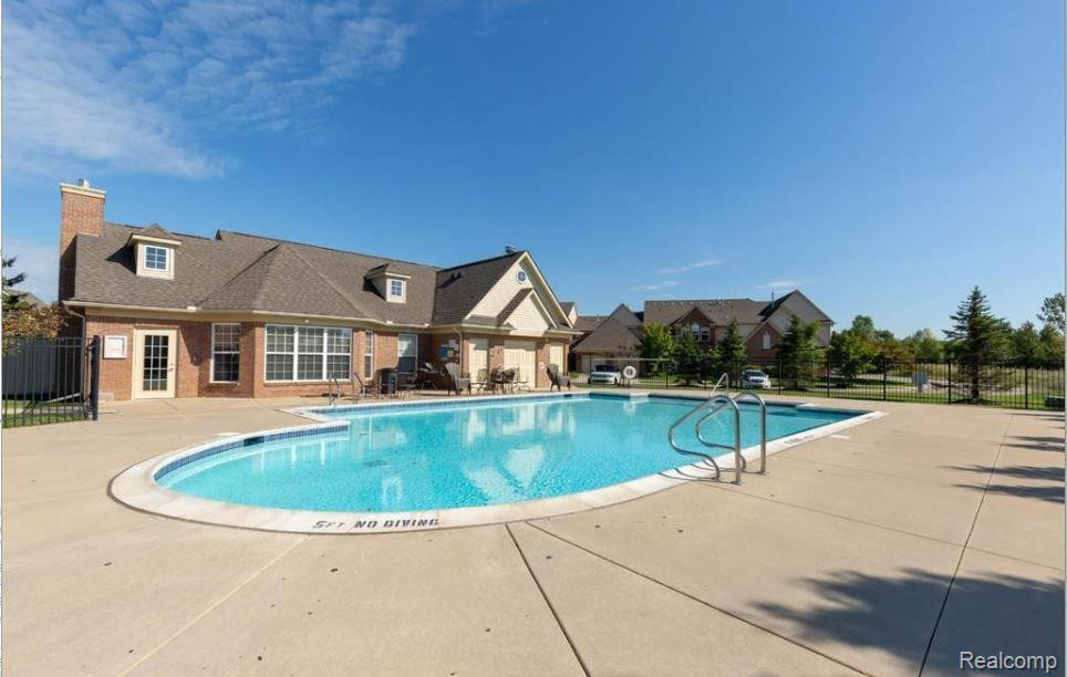 4441 SOUTHBRIDGE Drive, Canton, MI 48188 — Photo 2