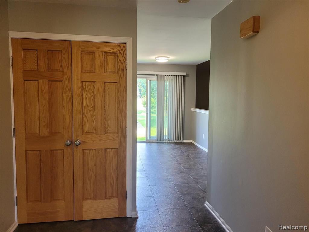 3855 PALISADES Boulevard, Ypsilanti, MI 48197 — Photo 5