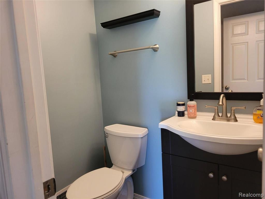 3855 PALISADES Boulevard, Ypsilanti, MI 48197 — Photo 20